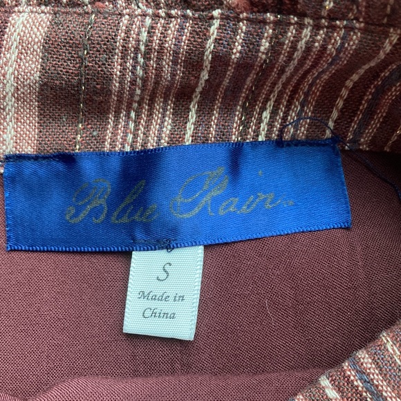 Blue Rain Paper Bag Shorts. Size Small. - Picture 7 of 10